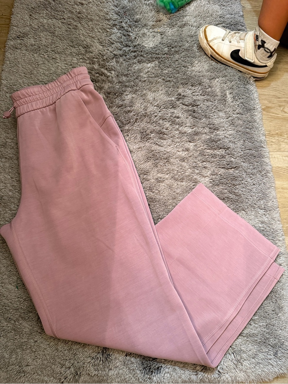 lululemon athletica Soft Pink Jogger Sweatpants